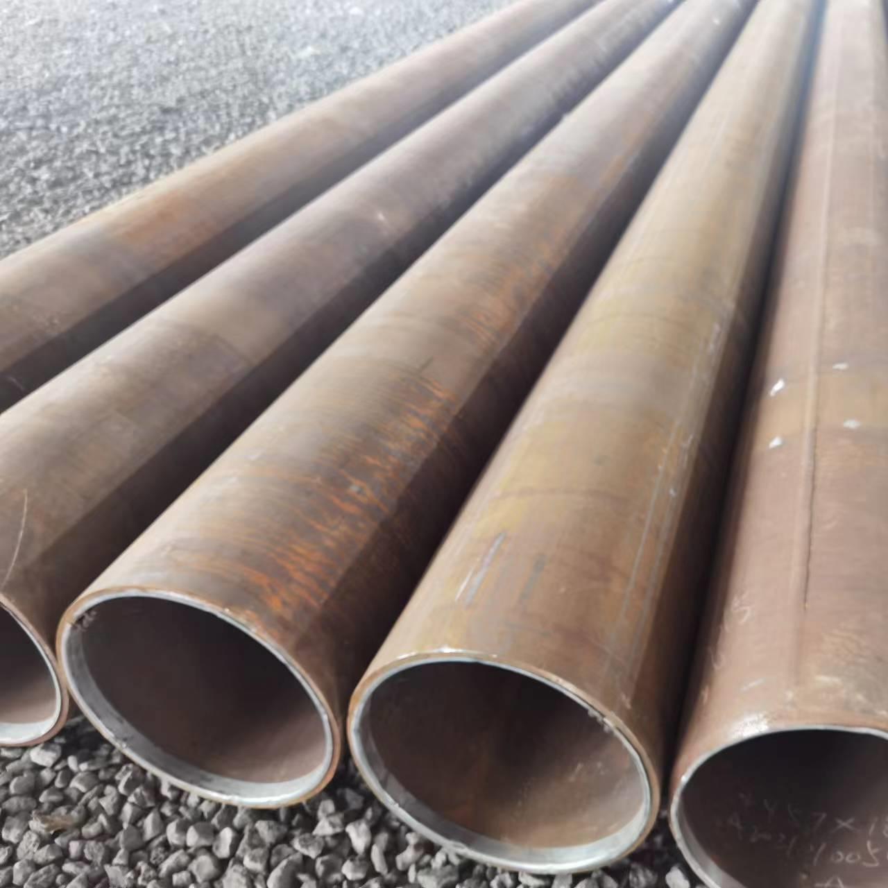 Specification and Types of Carbon Steel Pipe